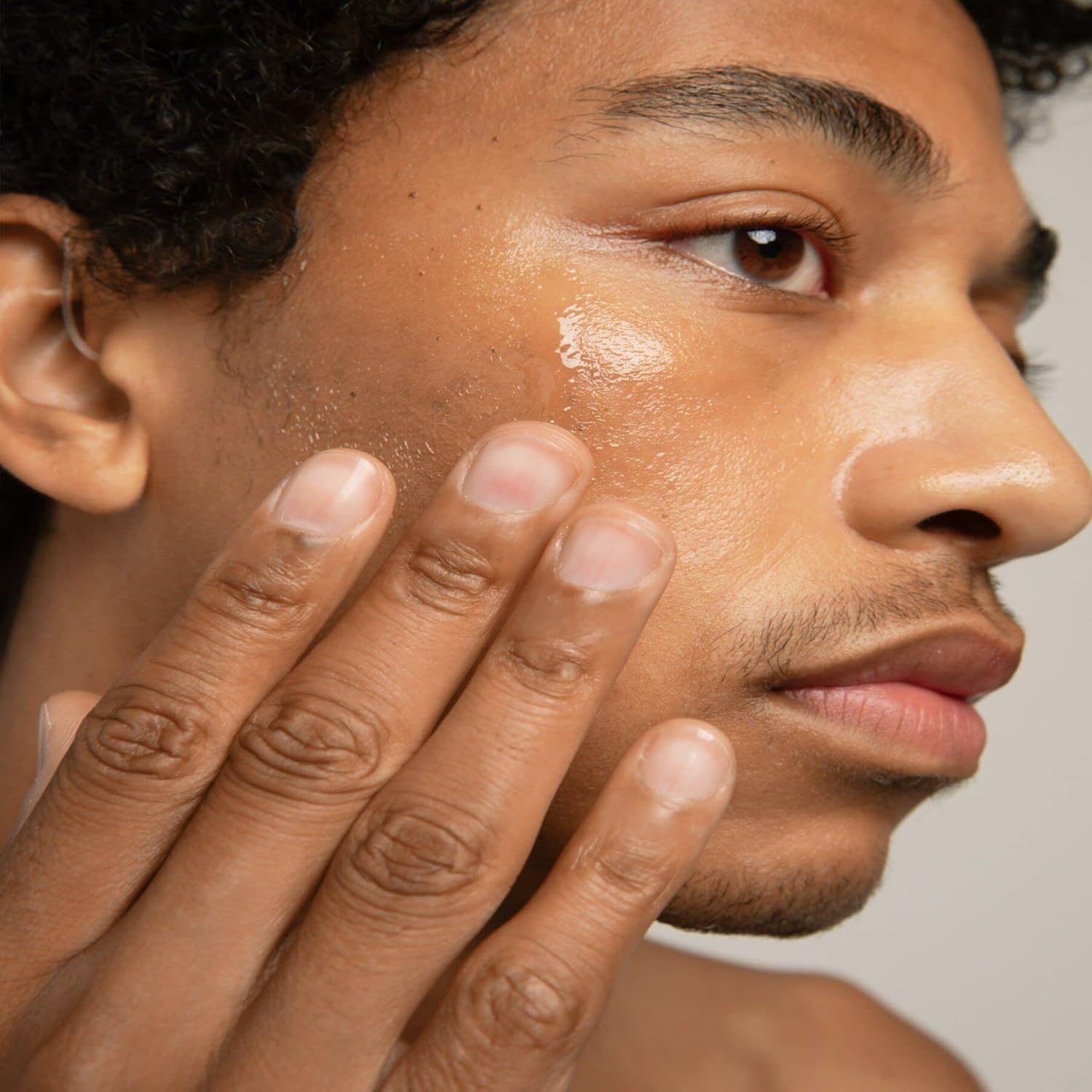 Found. active Restoring Face Serum with Bakuchiol Retinol Alternative, Refines the Look of Uneven Texture, Rich Antioxidants Improve the Appearance of Fine Lines & Wrinkles - 1 Fl OzFound.811170031530Face SerumFace Serum