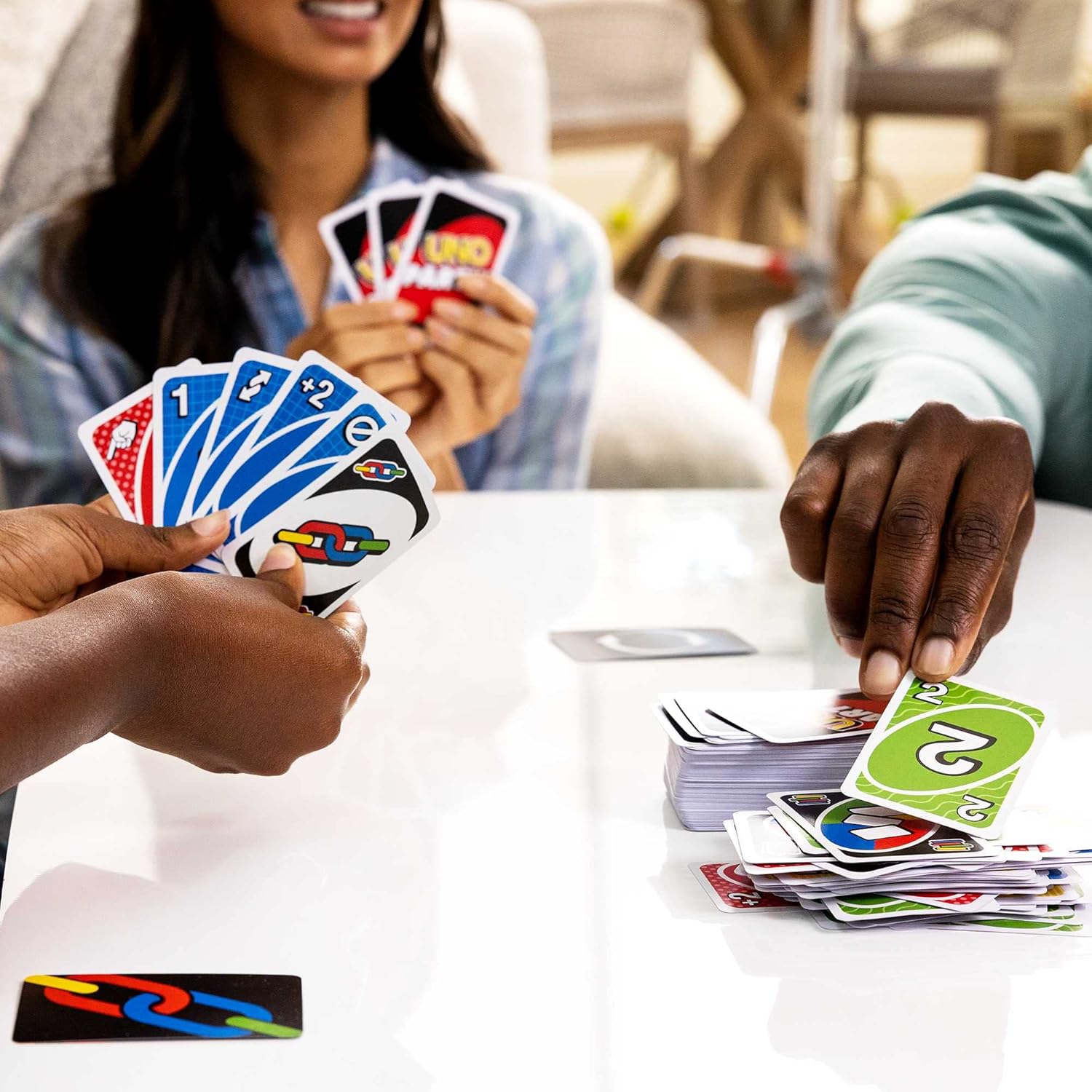 UNO FLIP! Card Game with Double - Sided Card Deck for Families & Game NightsMattel Games887961841121Card GamesCard Games
