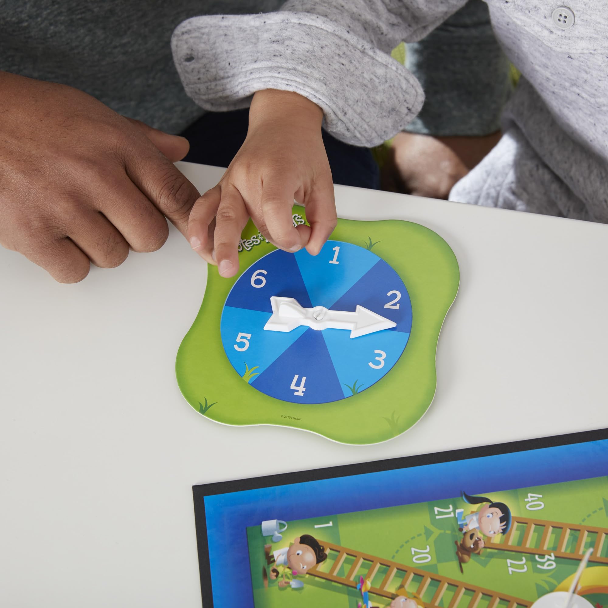 Hasbro Gaming Board Game - Chutes and LaddersHasbro885846500545Board GamesBoard Games