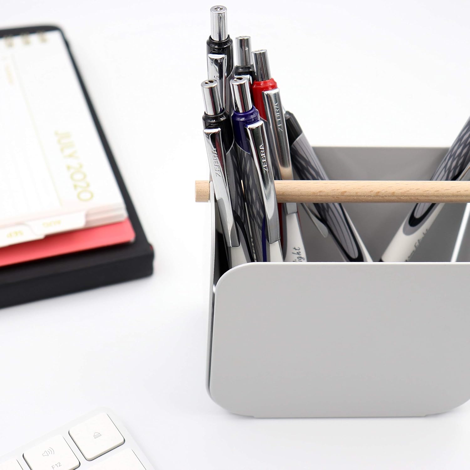 Zebra Z - Grip Flight Retractable Ballpoint Pen, Bold Point, 1.2mm - 5 ctZebra799916383092PenPen